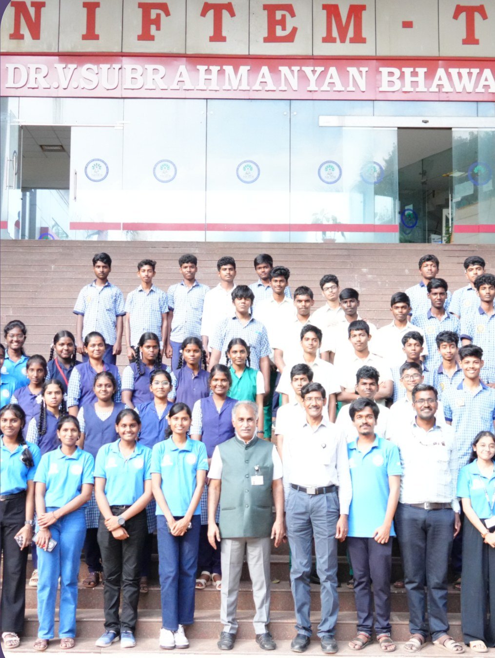EduSpark students and mentors at NIFTEM-Thanjavur