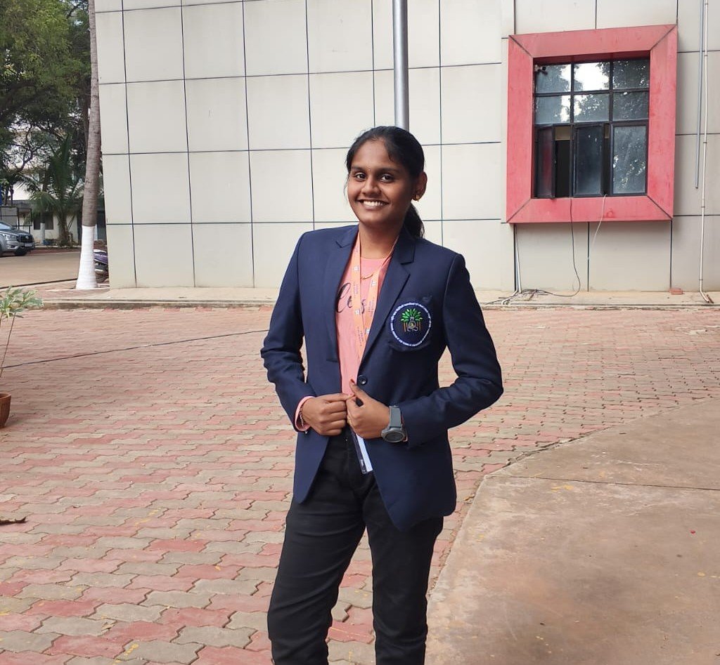 Iniyaa shanmugam